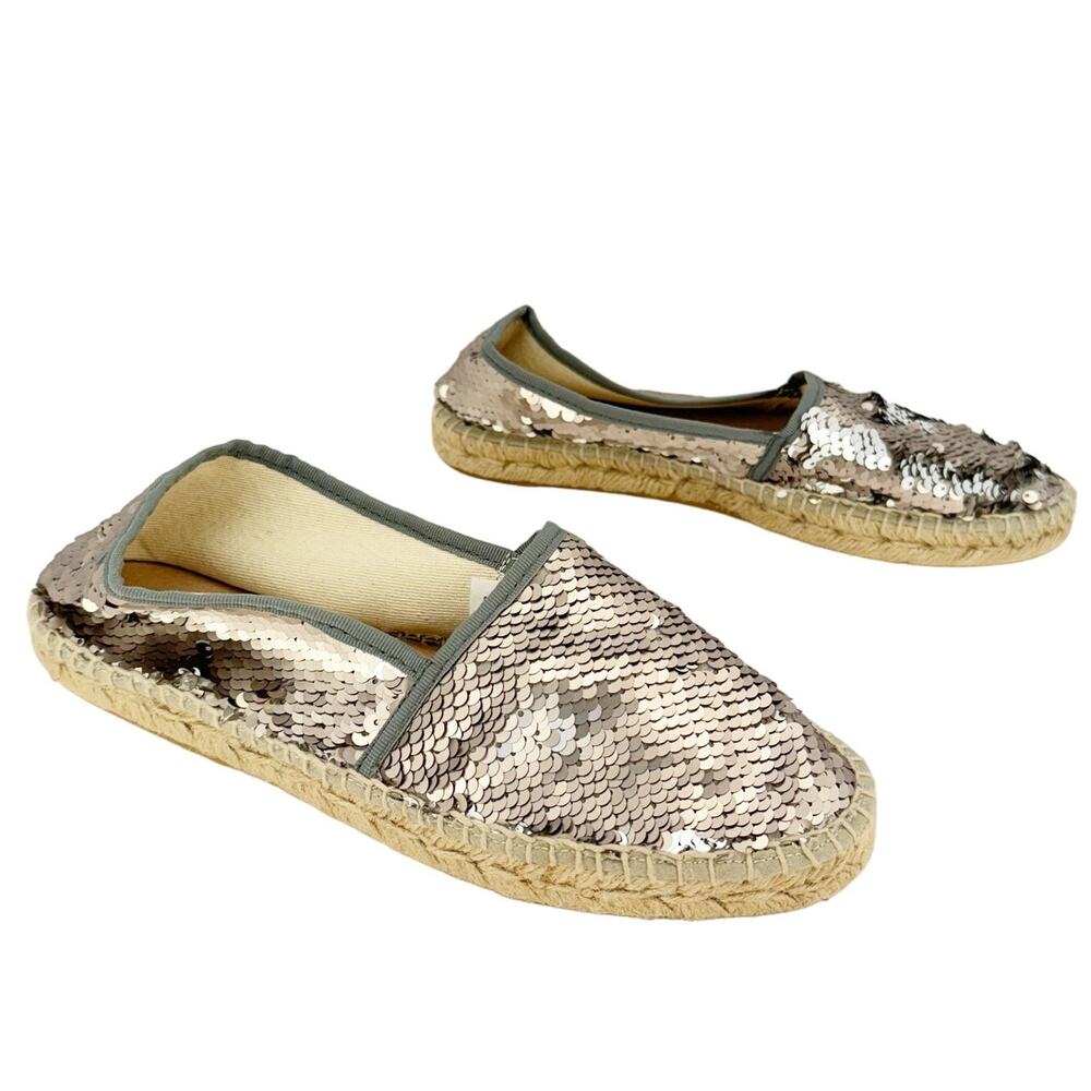 Renvy Pewter Sequin Silver Faux Leather Fabric Lined Espadrilles Flats Sz 7.5‎